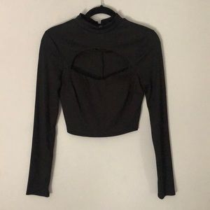 Long sleeve top w/cut out